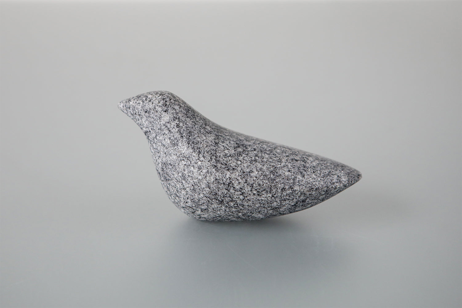 AJI PROJECT とりのオブジェ – kitahama blue stories