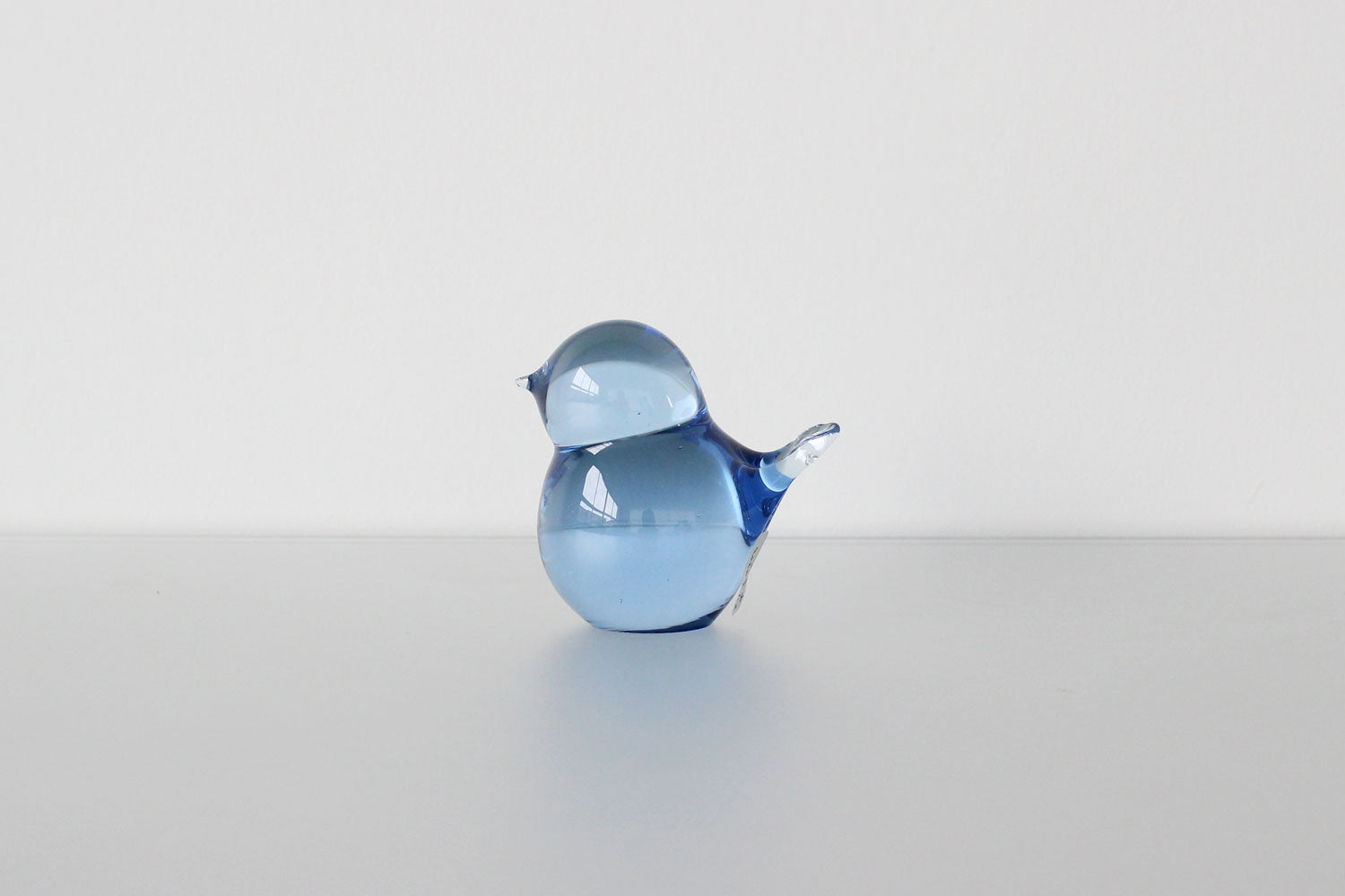 硝子作家 杉山利恵 Aji Glass 幸せの蒼いとりさん | kitahama blue stories